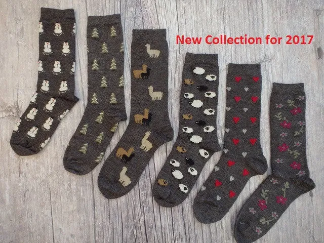 LW Icon - I Heart You Alpaca Socks