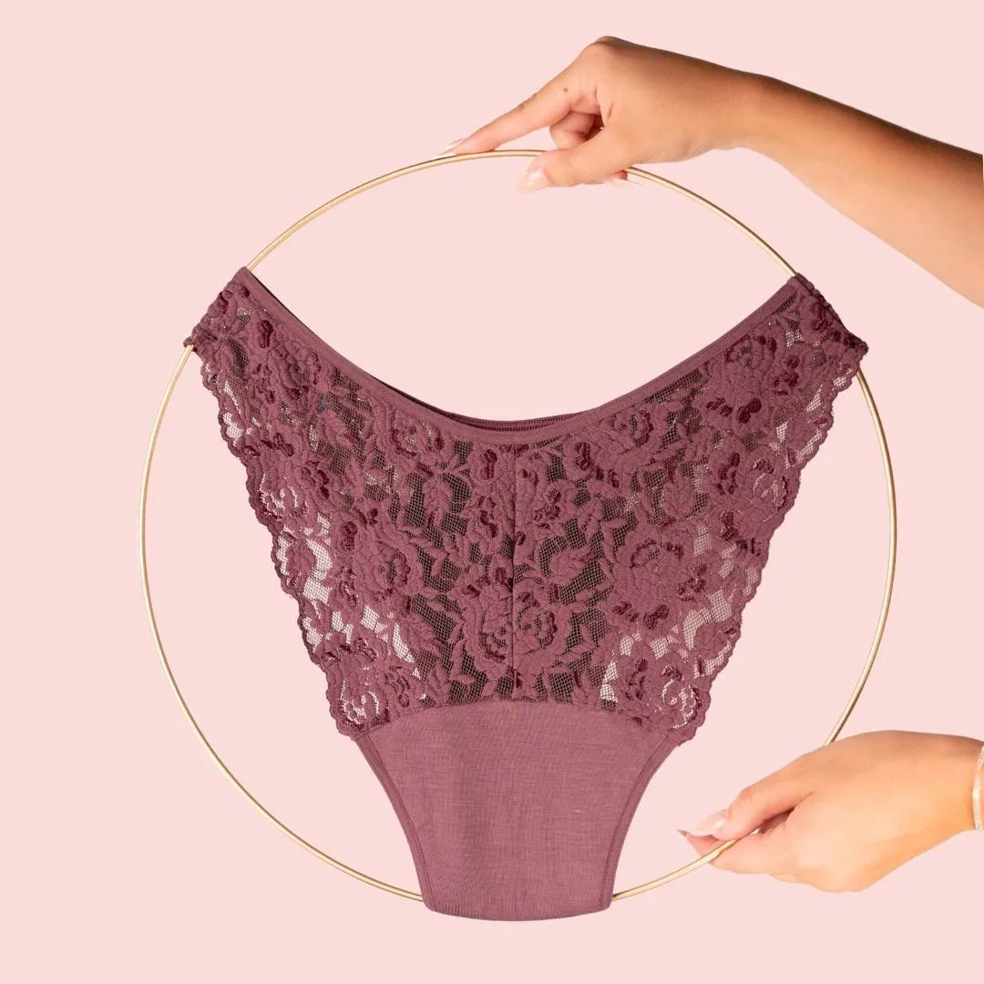 Period Panty – Roter Slip mit Spitze (strong flow)