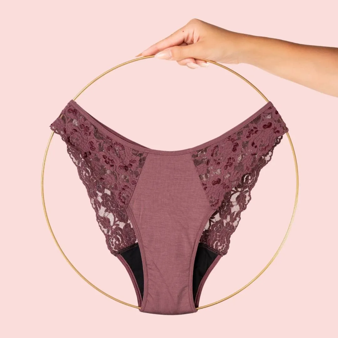 Period Panty – Roter Slip mit Spitze (strong flow)