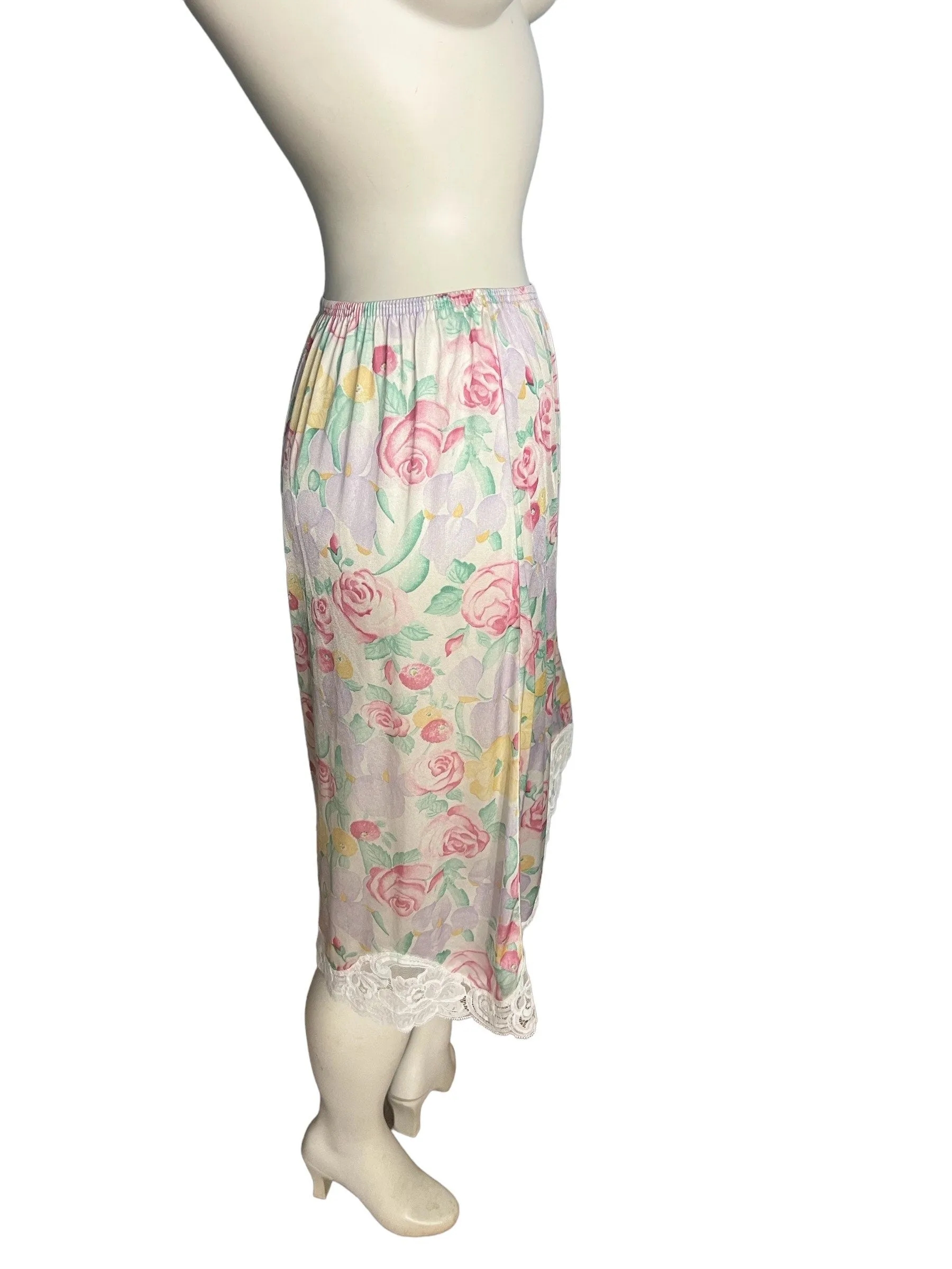 Vintage floral half slip Vanity Fair M