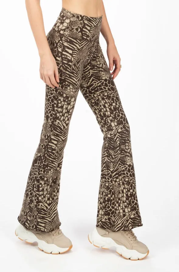 Wild Flares - Cream Brown